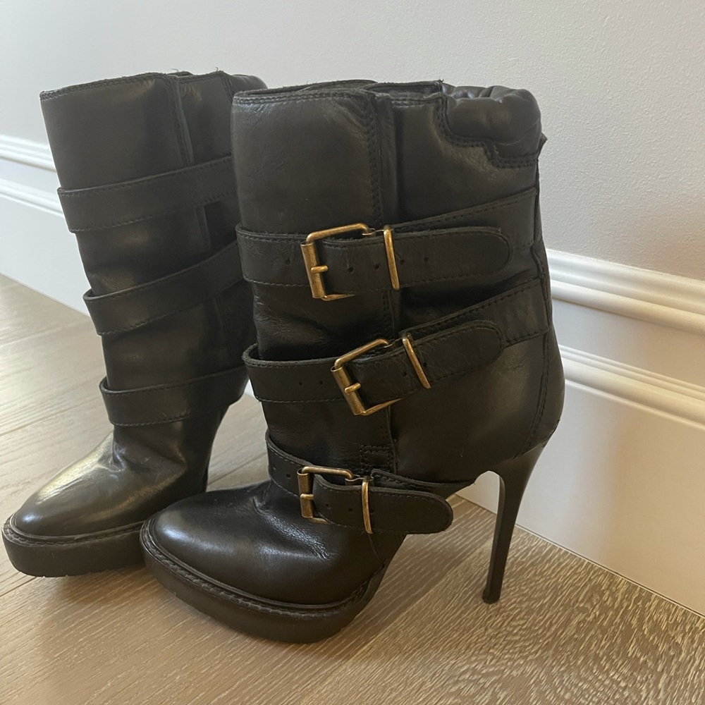 Burberry London Black Prorsum Moro Boots